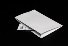 lade das bild in den galerie-viewer, self-adhesive paper pocket - takkti